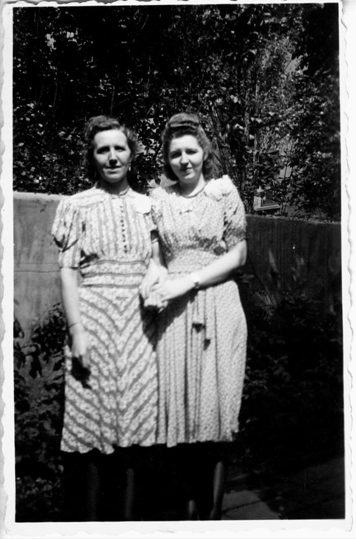 Kazimierz's wife & daughter (Urzula?)