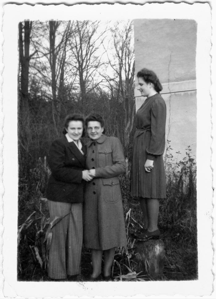 Helena, Antosha, & Sohpie