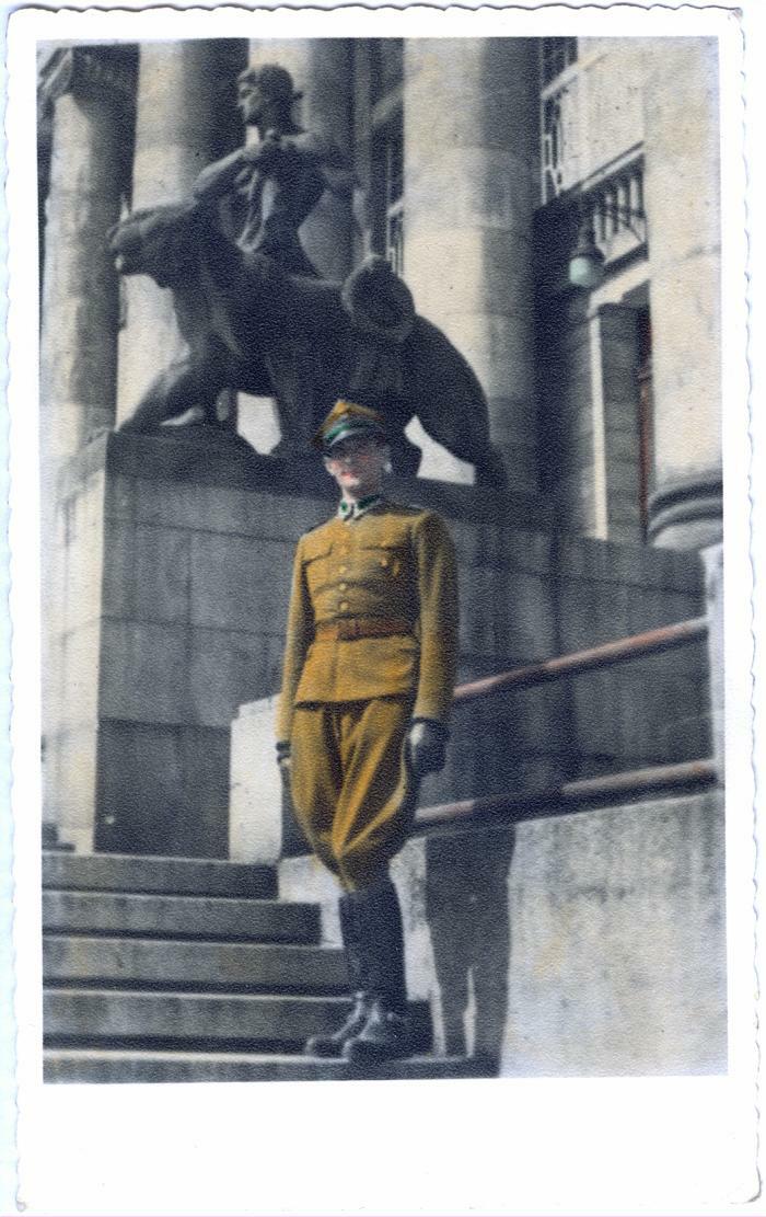 Possibly one of Sophie's uncles