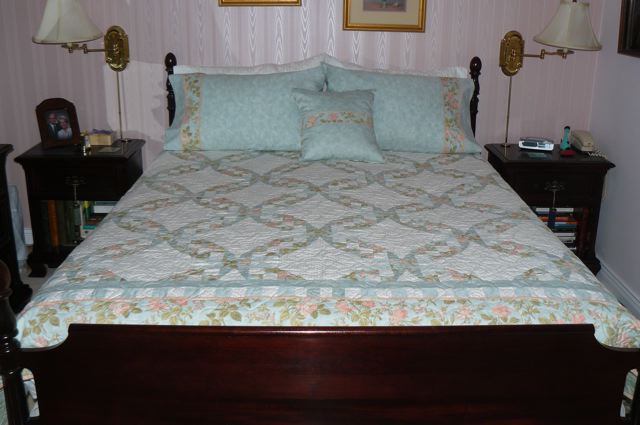 Shot of the quilt on bed at Taffy's, from the foot of the bed.